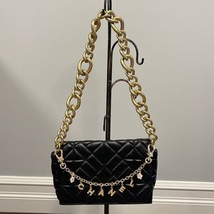 Quilted leather black chain strap handbag